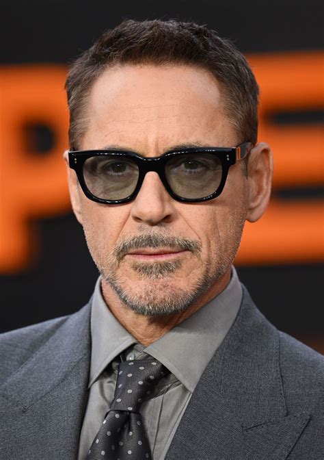Robert Downey, Jr. .